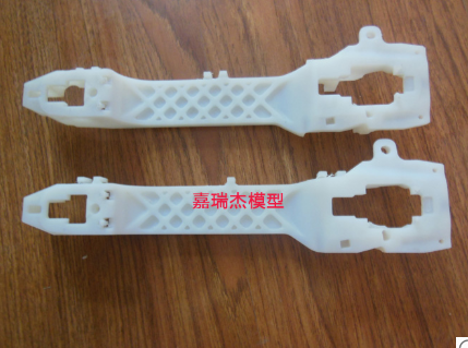 不同型號(hào)的開(kāi)料機(jī)日常保養(yǎng)事項(xiàng)